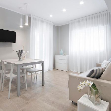 Residence Dolcemare 라이구에글리아 외부 사진