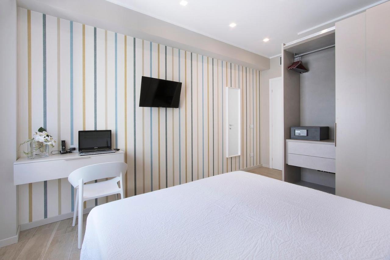 Residence Dolcemare 라이구에글리아 외부 사진