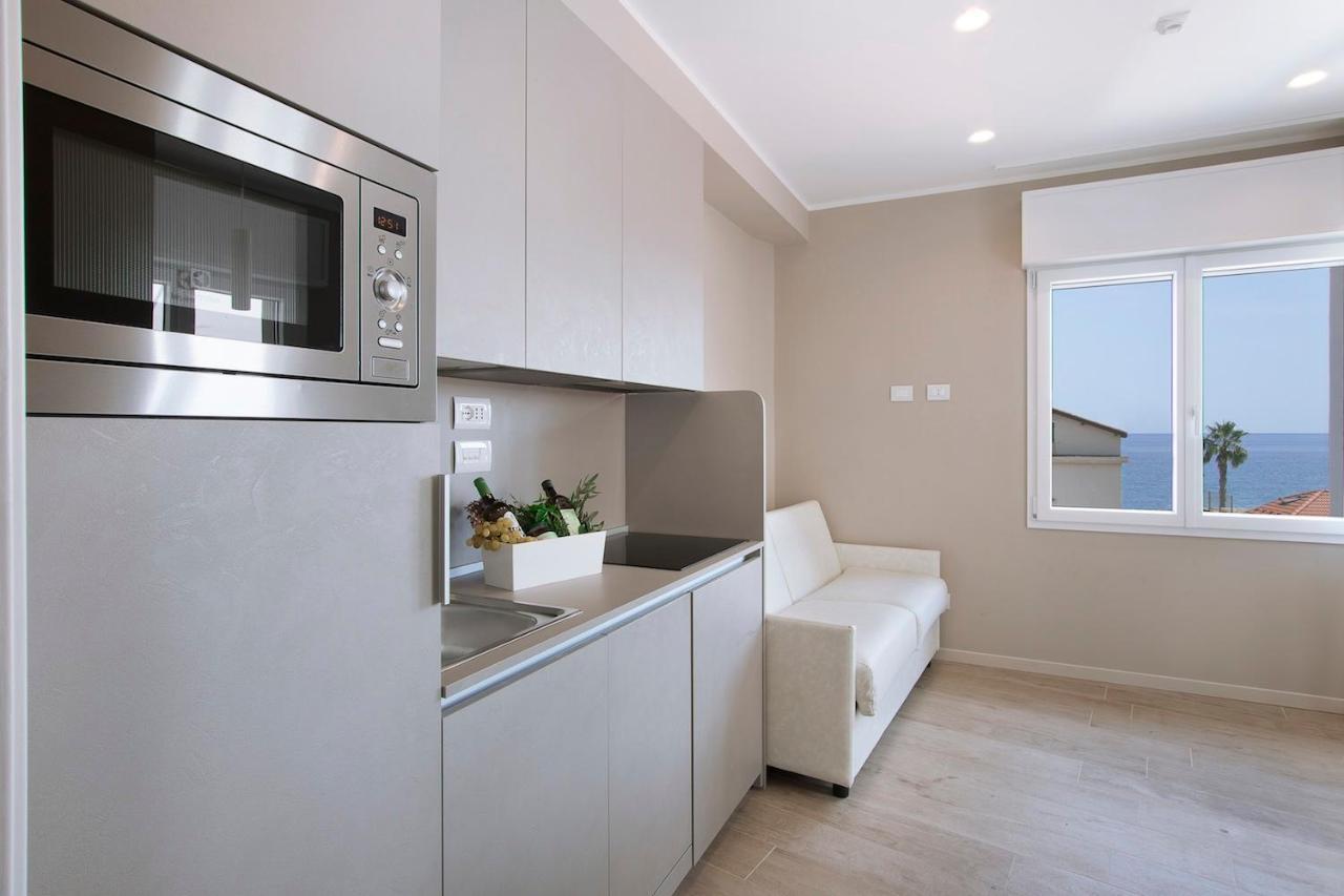 Residence Dolcemare 라이구에글리아 외부 사진