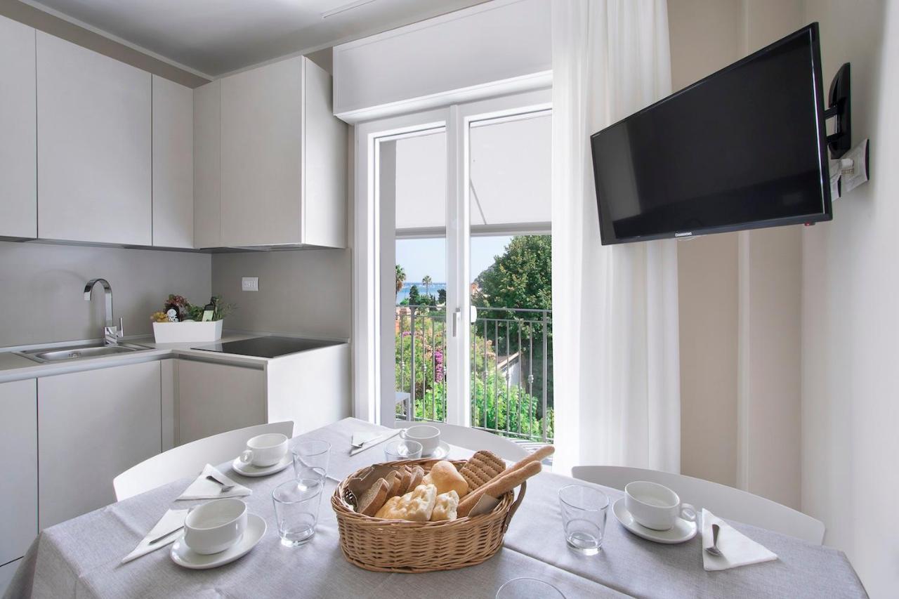 Residence Dolcemare 라이구에글리아 외부 사진