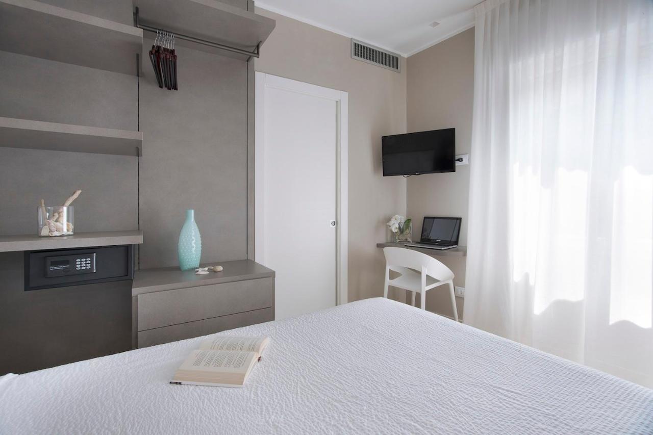 Residence Dolcemare 라이구에글리아 외부 사진